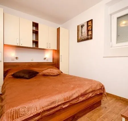 Apartman Dvor Makarska Chambre photo