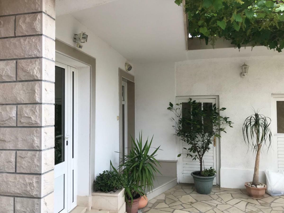 Apartment Dvor Makarska