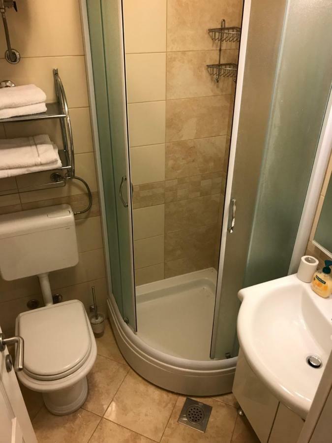 Dvor Apartment Makarska